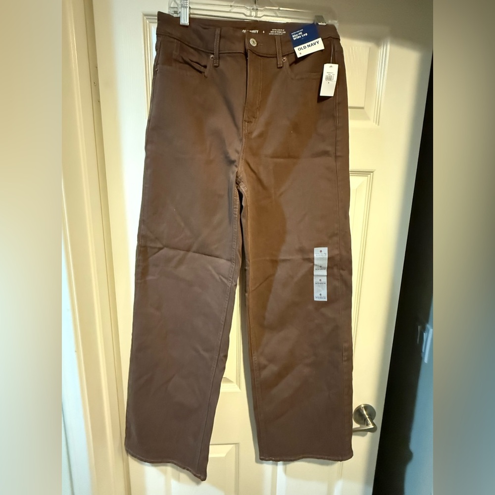 Old Navy Extra High Rise Sky-Hi Wide Leg Pants- Brown size 6